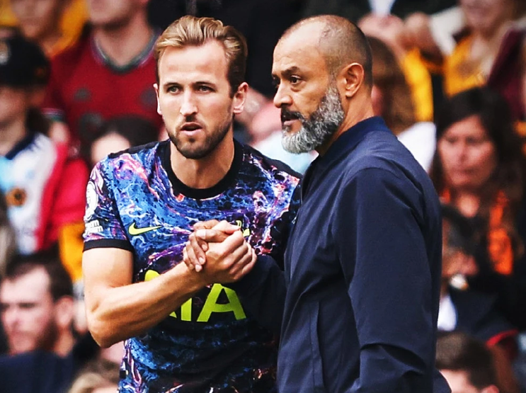  周冠宇车手个人资料 